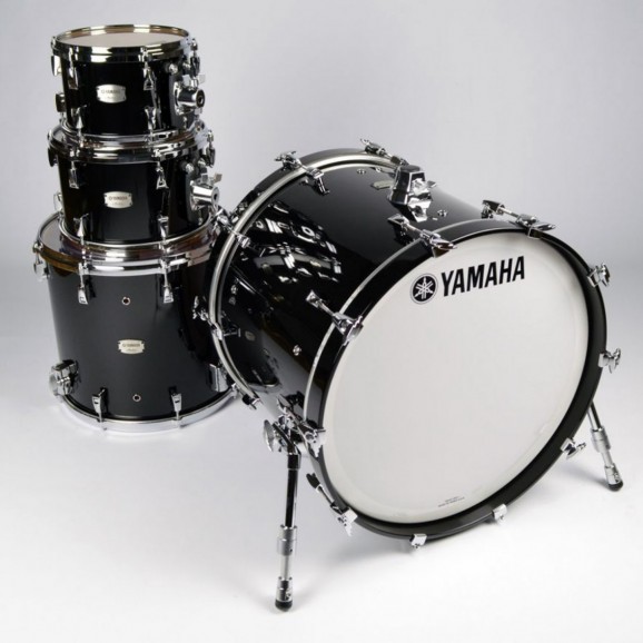 Yamaha Absolute Hybrid Maple Euro size  Drum Kit in Solid Black