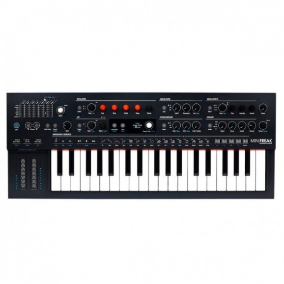 Arturia KeyStep Pro Chroma Multifunctional Sequencing and Performance  Controller (Metallic Gray)
