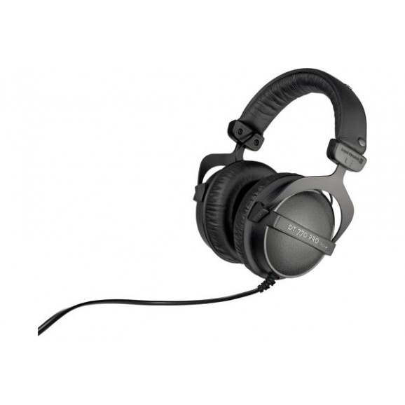 Beyerdynamic DT 770 Pro 32 Ohm Professional Monitoring Headphone