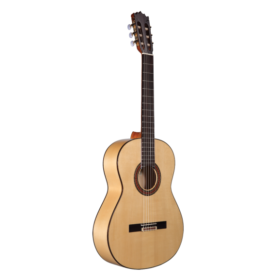 Altamira N300F Flamenco Guitar